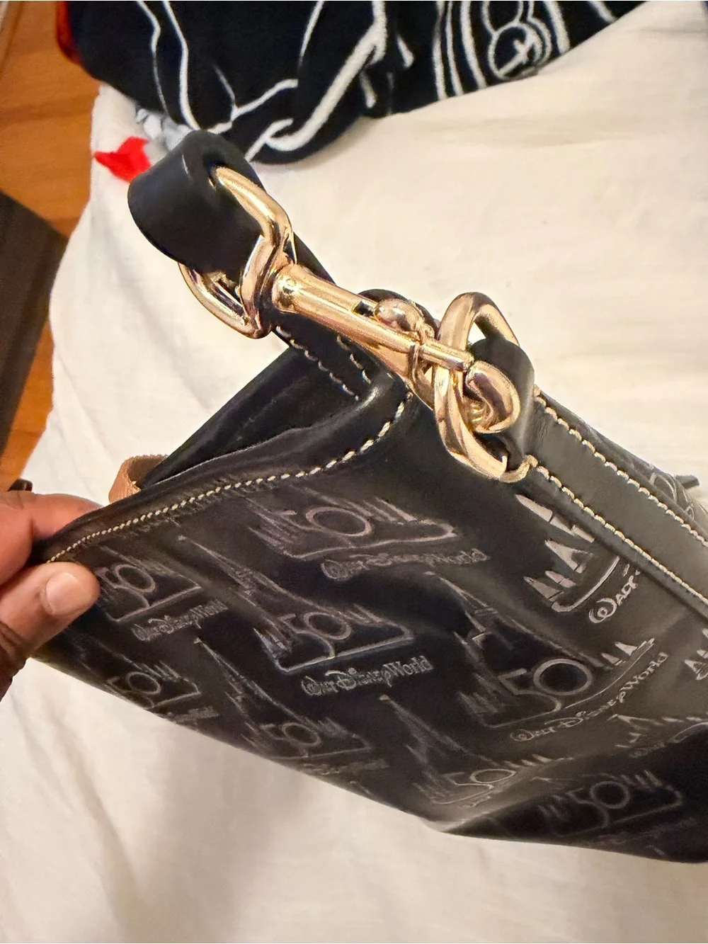 Dooney & Bourke black crossbody
